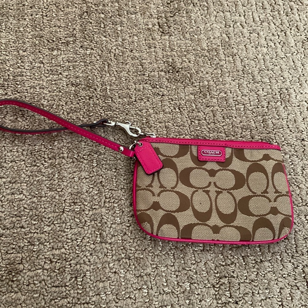 Coach pink wristlet - Picture 1 of 2